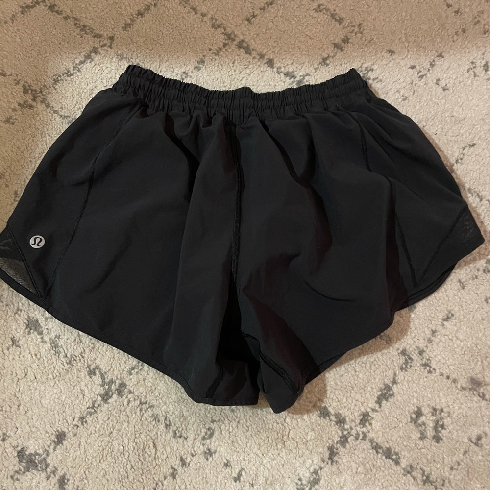 Lululemon Hotty Hot Short